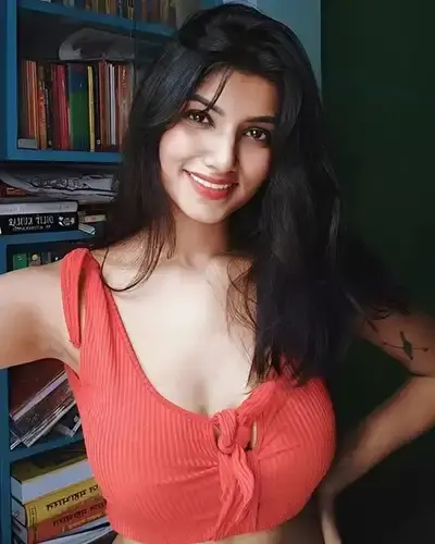 Escort Lakhandur